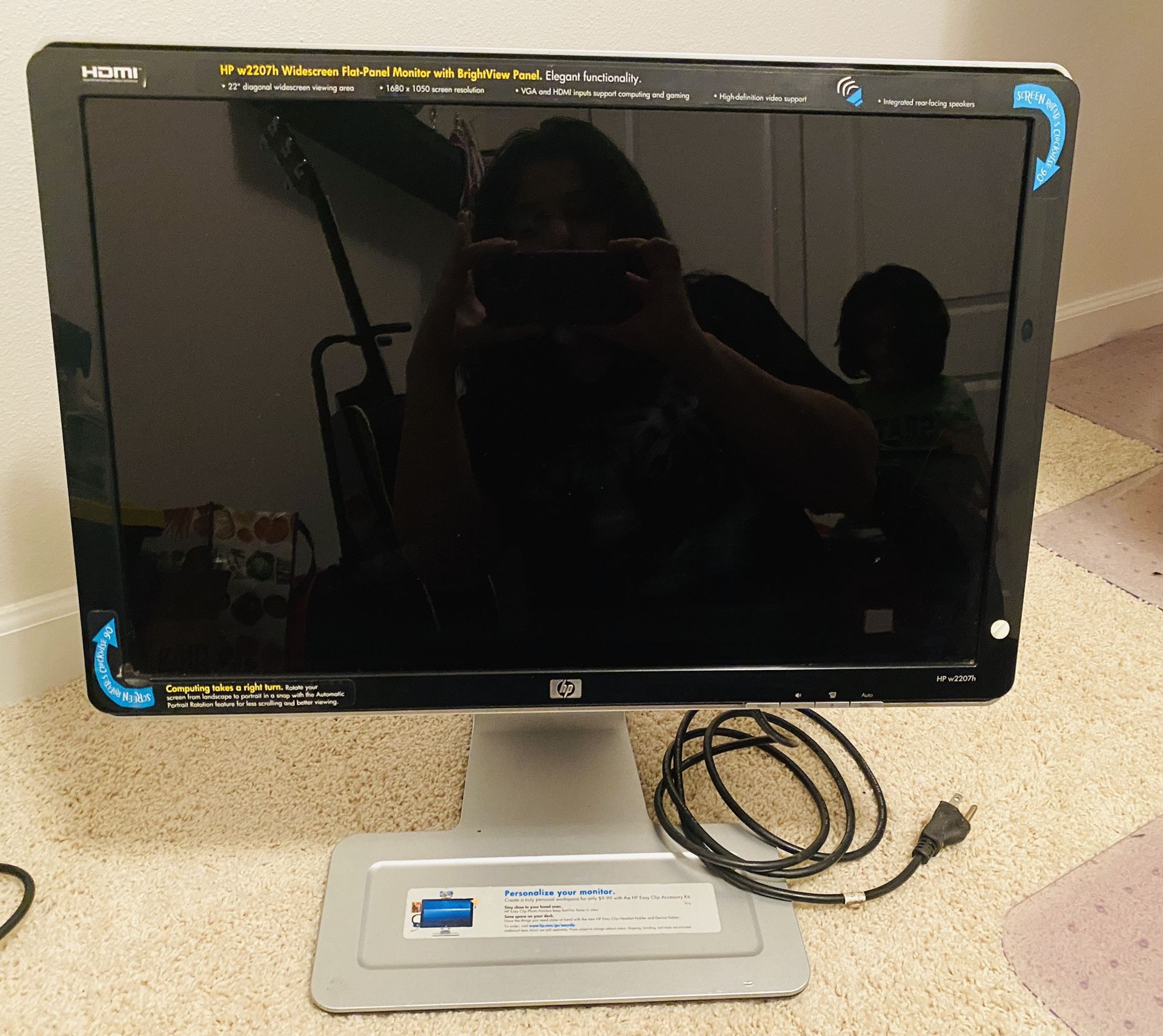 HP monitor 22 inches