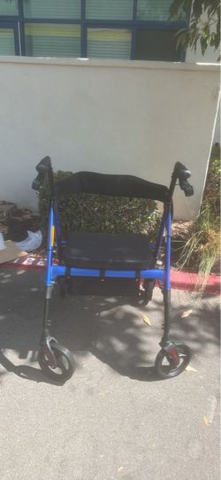 4-Wheel Rollator Walker with Seat
