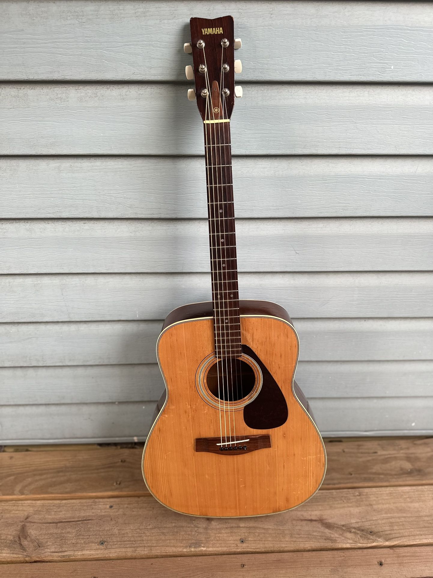 Vintage Yamaha FG-335 Acoustic Guitar
