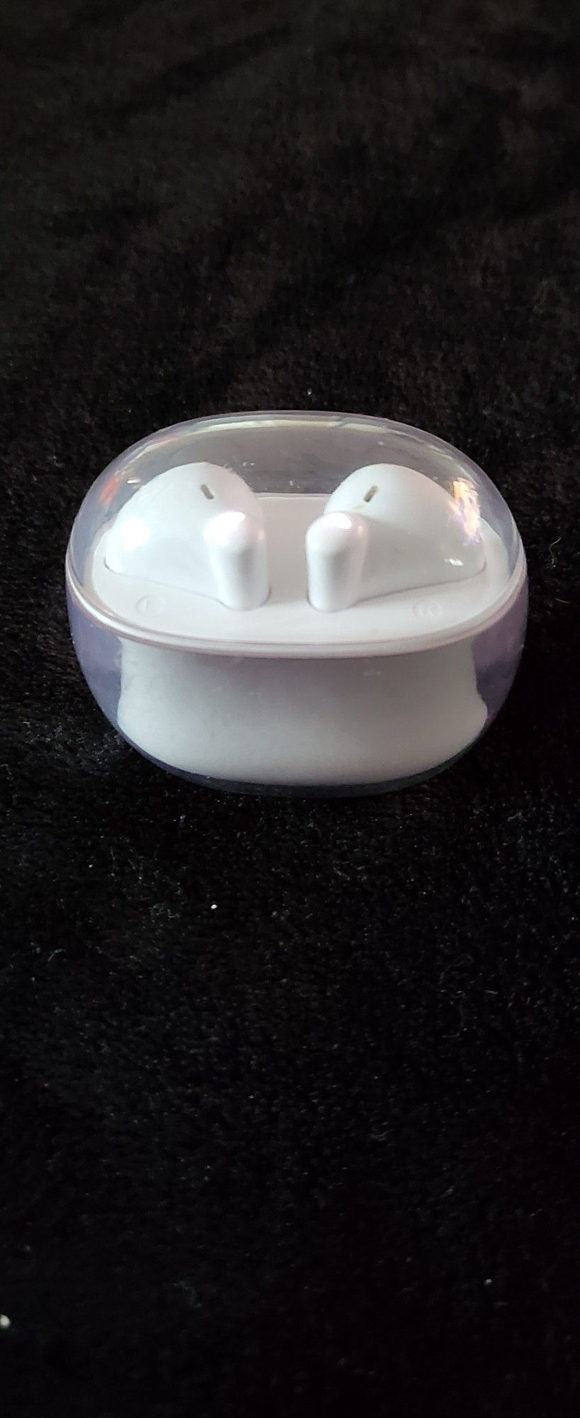 Used Wireless Earbuds WHITE