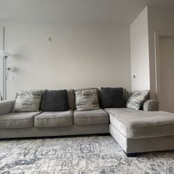 Modern Oversized Sectional Sofa – Excellent Condition!