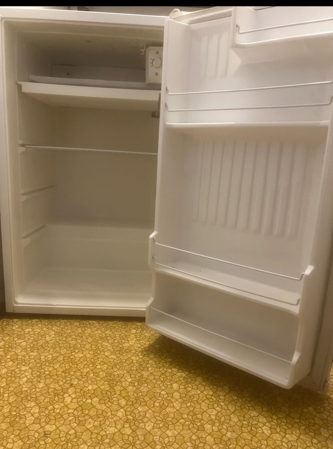 MINI FRIDGE FOR ROOM