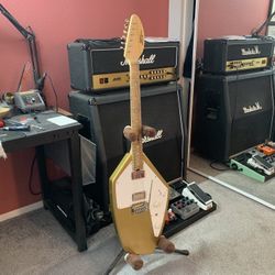 Custom Guitar
