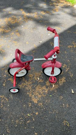Radio Flyer Toddler tricycle bike