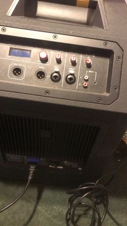 Good speaker bumps loud
