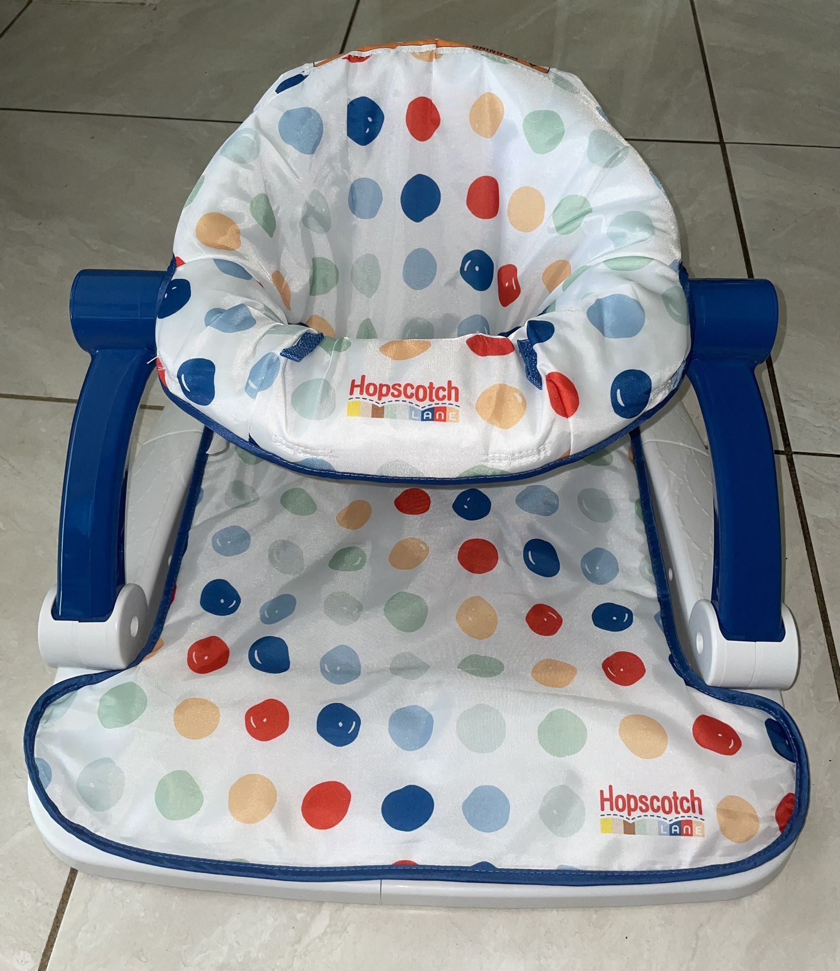 Hopscotch Lane Sit-n-Play Floor Seat