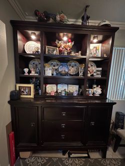 Display Hutch