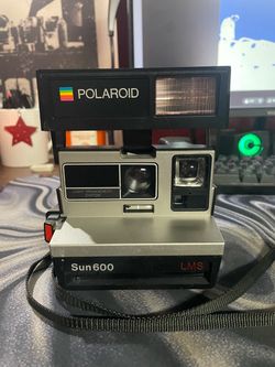 Polaroid Sun 600 Camera