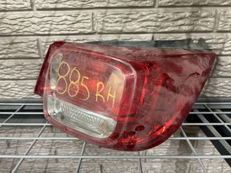 2013-2016 Chevy Malibu Rear Right Tail Light