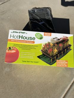 Mini Green House System With Grow Lights