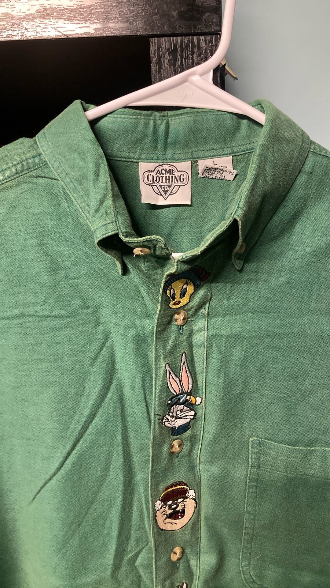 Looney Tunes Acme Clothing