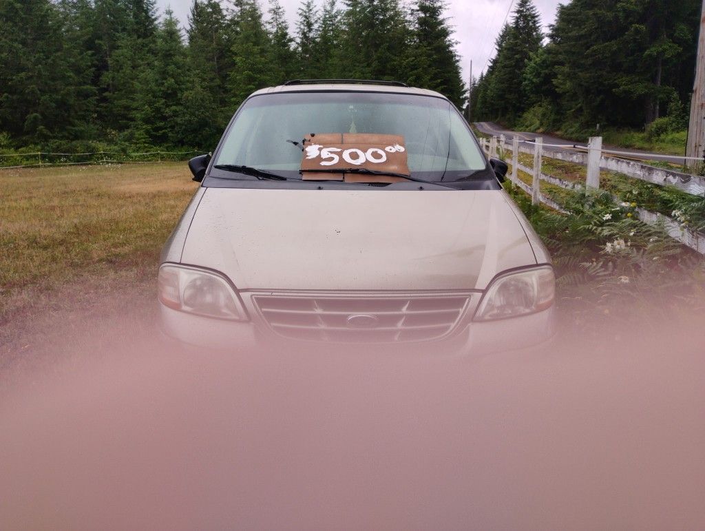 1999 Ford Windstar