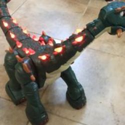 FISHER PRICE LMAGINEXT SPIKE. THE ULTRA DINOSAUR. 