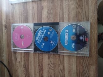Xbox One Games/Wii games- console with tv