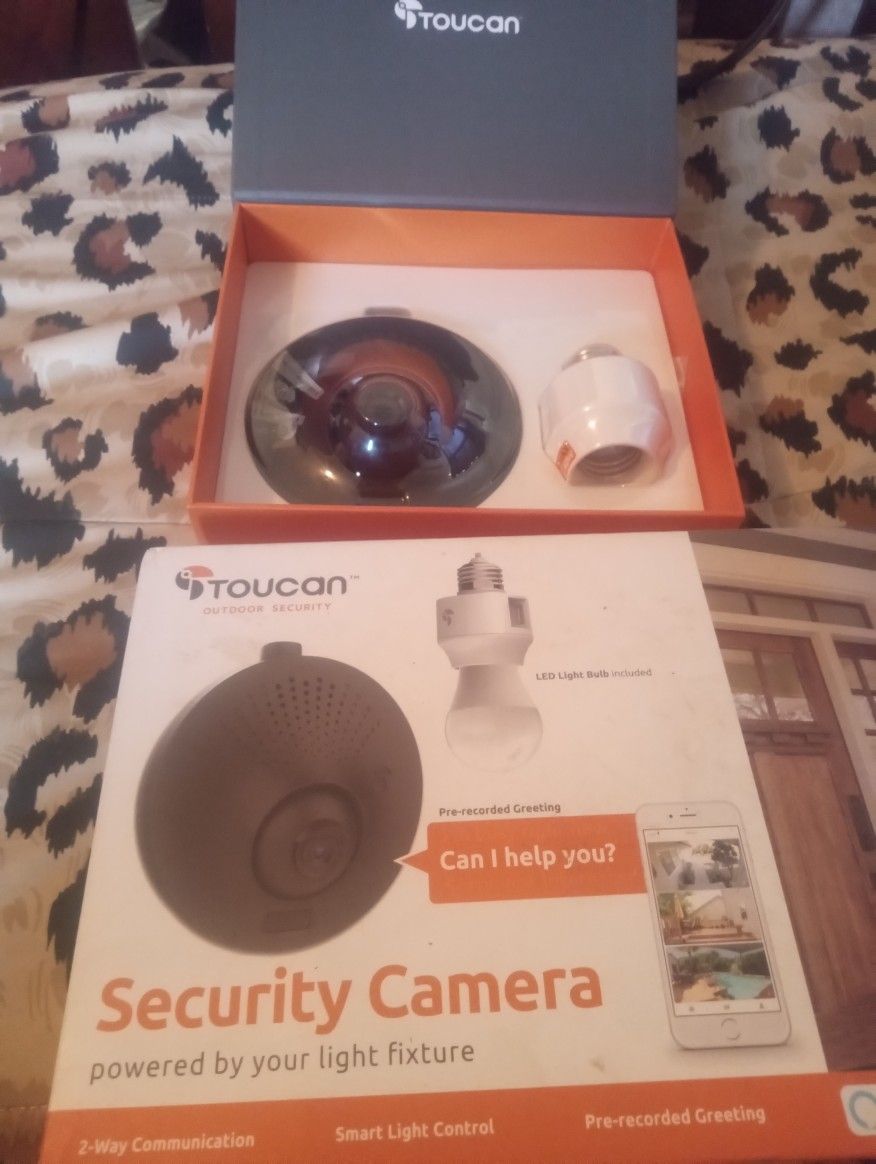 Toucan Outdoor Security Camera With Led Light Bulb Brand New In The Box1 For 20$ Or Two For 30$