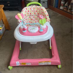 Baby Trend Walker Condition Like New Price 25$.  Pick Up.  E.  Side.  Tacoma 