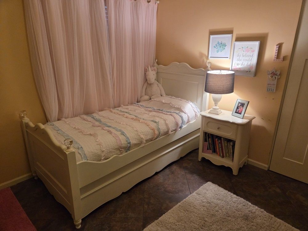 Twin Princess Bed Frame