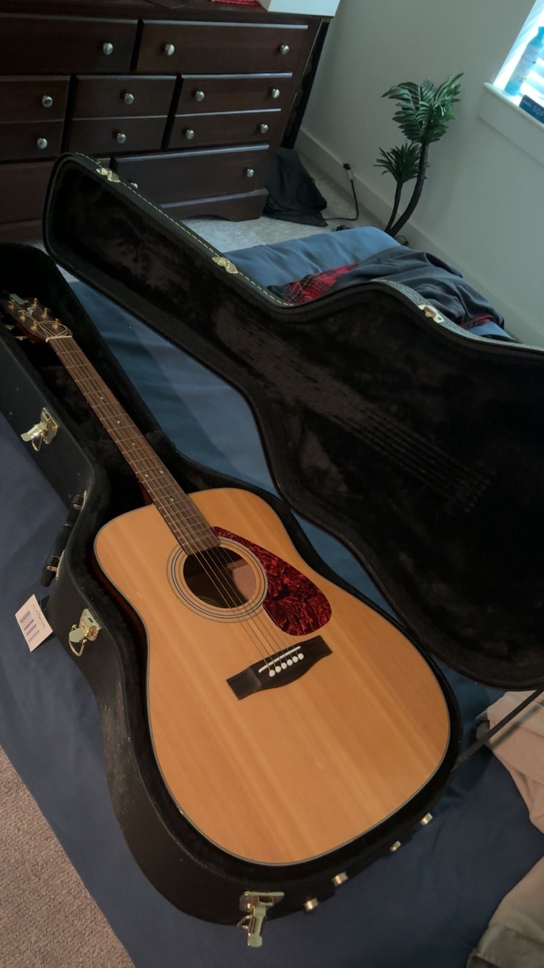 Yamaha F335