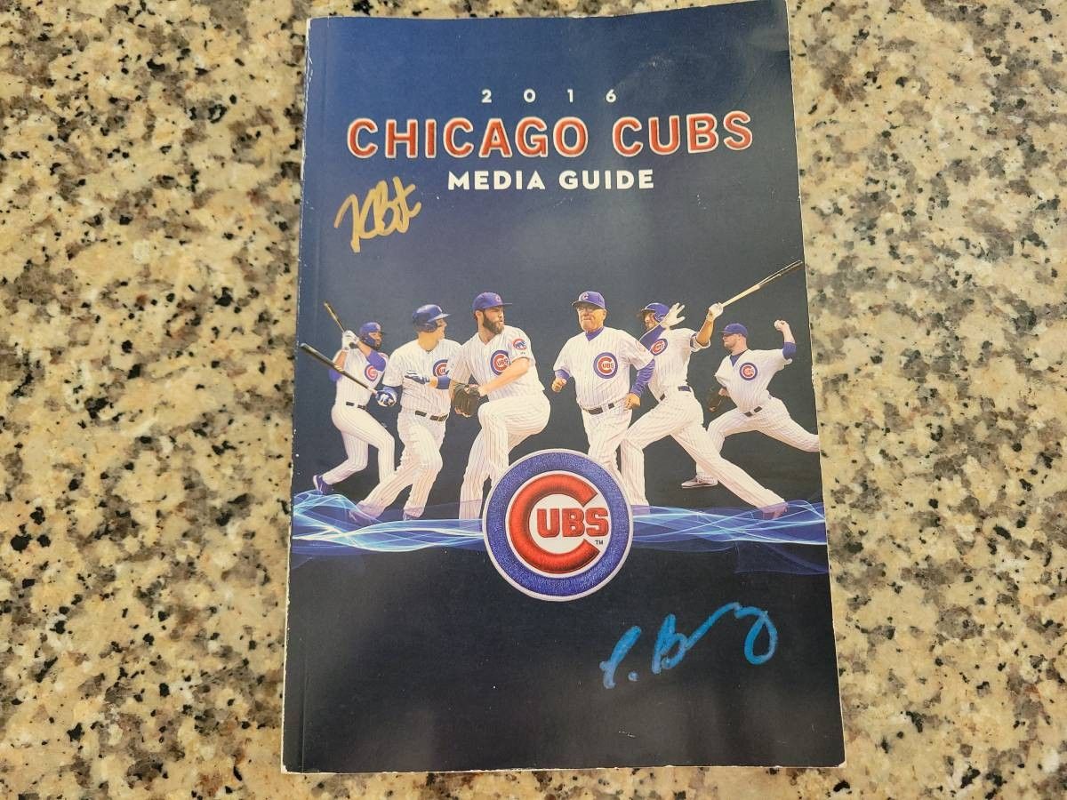 Autographed 2016 CHICAGO CUBS media guide Kris Bryant and Javier Baez