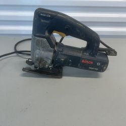 Bosch Portable Corded Jigsaw 1587VS Free Shipping Read Description. Used in good condition with signs of usage. The powers on, runs and cut. Variable 