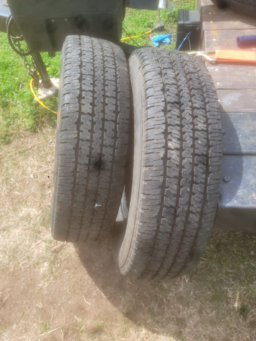 Pair Of Firestone 225/75/16