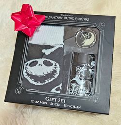 The Nightmare Before Christmas Jack Skellington Gift Set - Keychain-Socks- Mug - NEW💀🕸