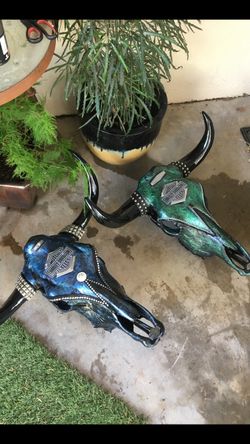 Harley Davidson custom cow skull