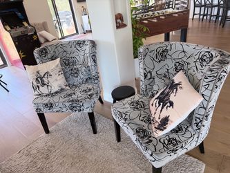 Wing back chairs 2 black and white