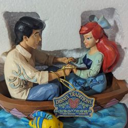 Disney "Waiting for a Kiss" Ariel & Prince Eric Figurine - Limited Edition