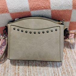 Purse With Thick Crossbody Strap