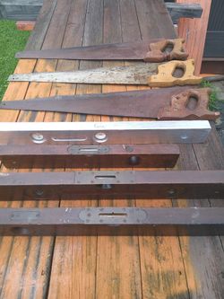 Antique Vintage Levels And Saws $30