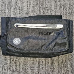 MANDUKA Go Play 4.0 Mat Carrier Dark Grey