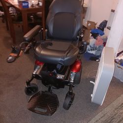 Power Wheel Chair/ Merits Vision Sport.