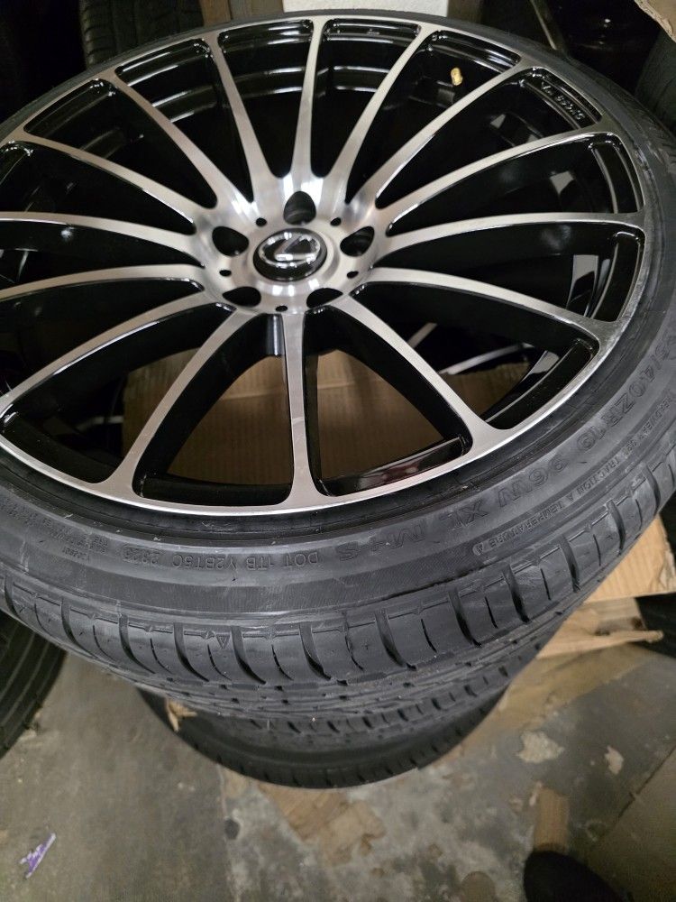 19"new LEXUS NX350 Wheels & New Tires 