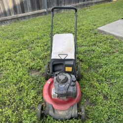 Toro Gas Push Mower with Bag – Runs Great, Upgrading to Riding Mower!
