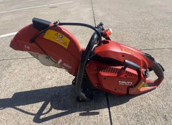 Concrete saw Hilti 700