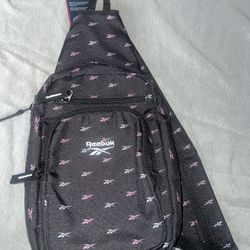 NWT REEBOK COSMOS CROSSBODY