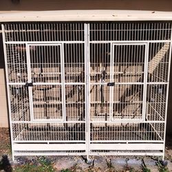 Big Cage double with division in middle jaula grande  para Guacamayos