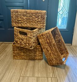 NEW Hand-woven Water Hyacinth Storage Baskets