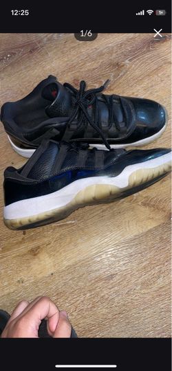Jordan 11s low  72-10 retro