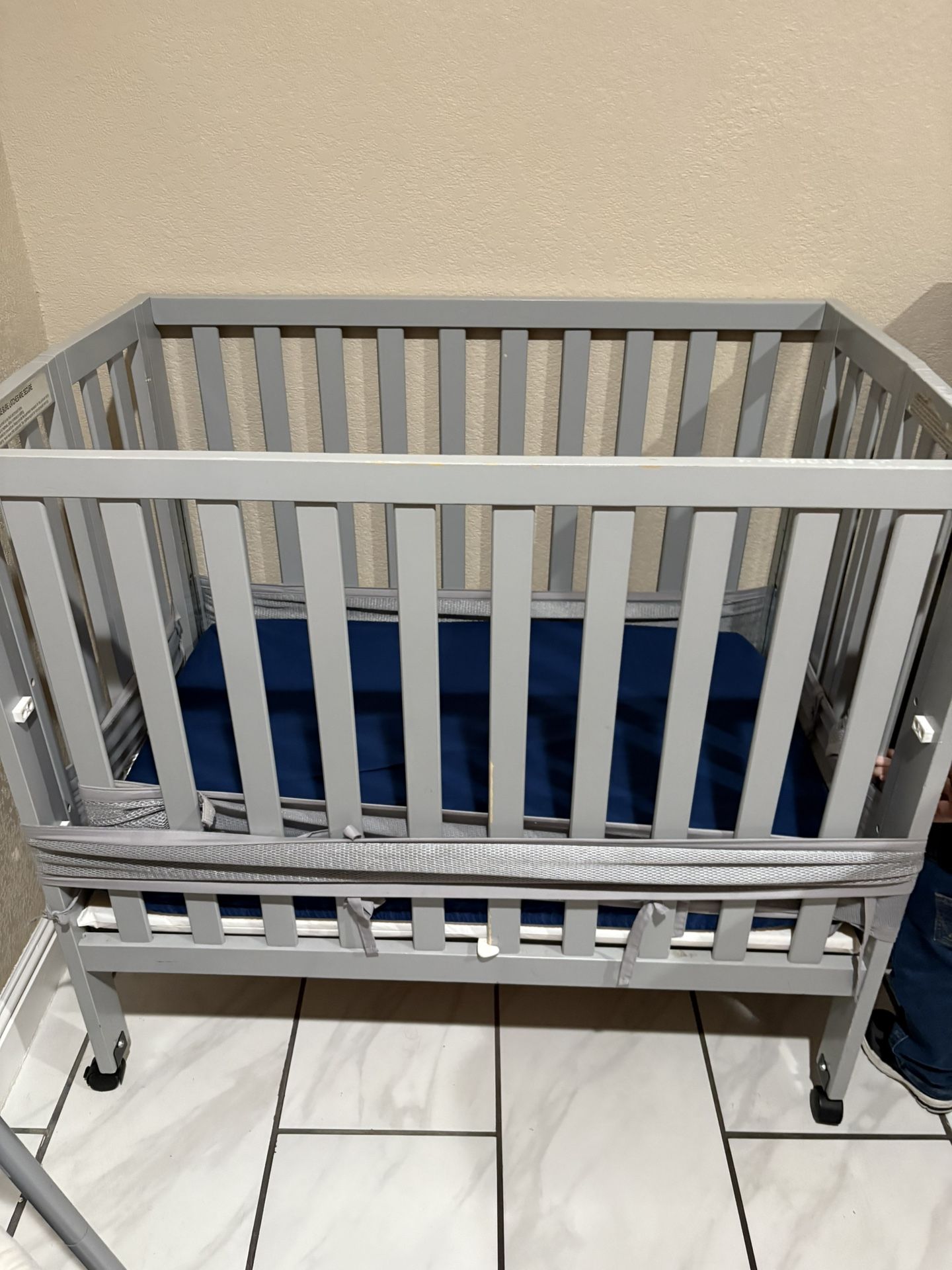 Mini Crib