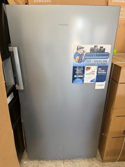 Hisense 17 Cu Ft Convertible Upright Freezer