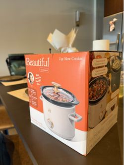Beautiful 2-Qt Slow Cooker — Brand New in box