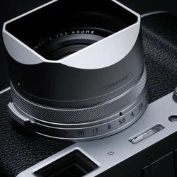 Squarehood Mk iii X100 Lens Hood Silver