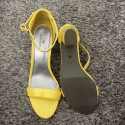 New Yellow Worthington Heels Women Size 8 1/2