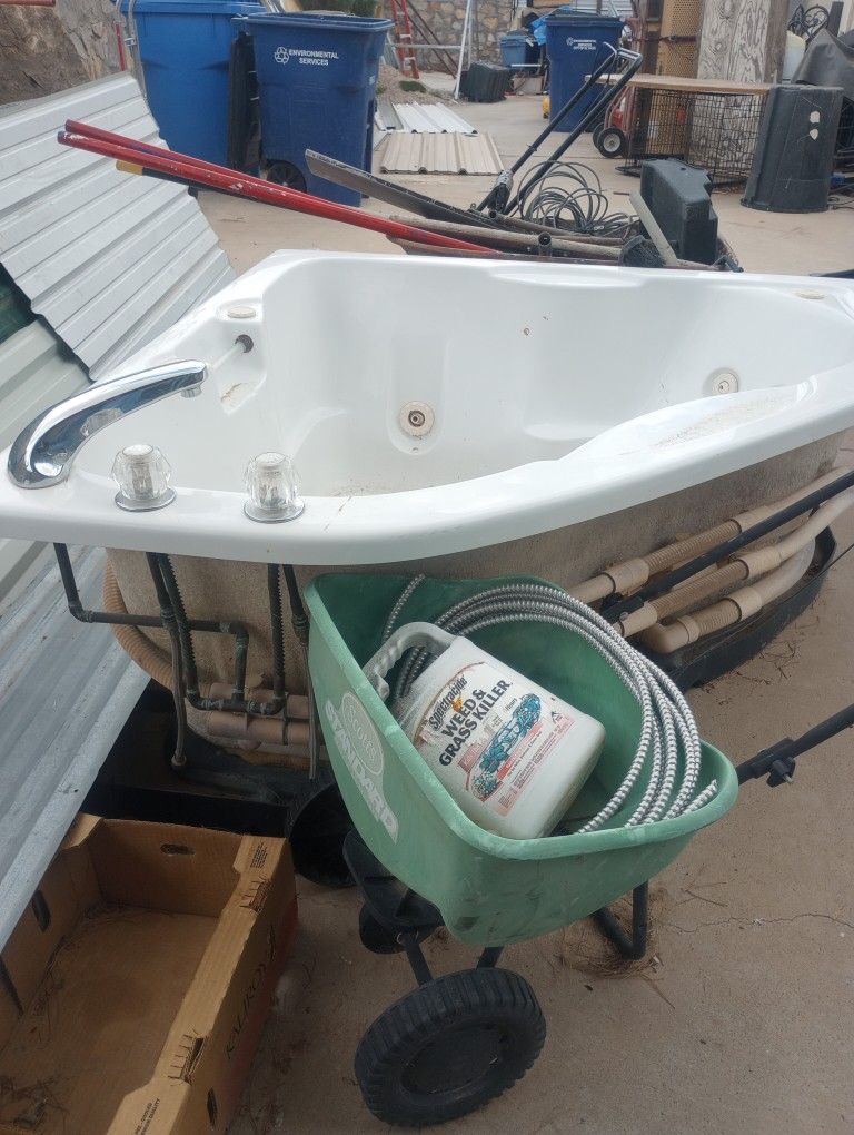 Clean Tub