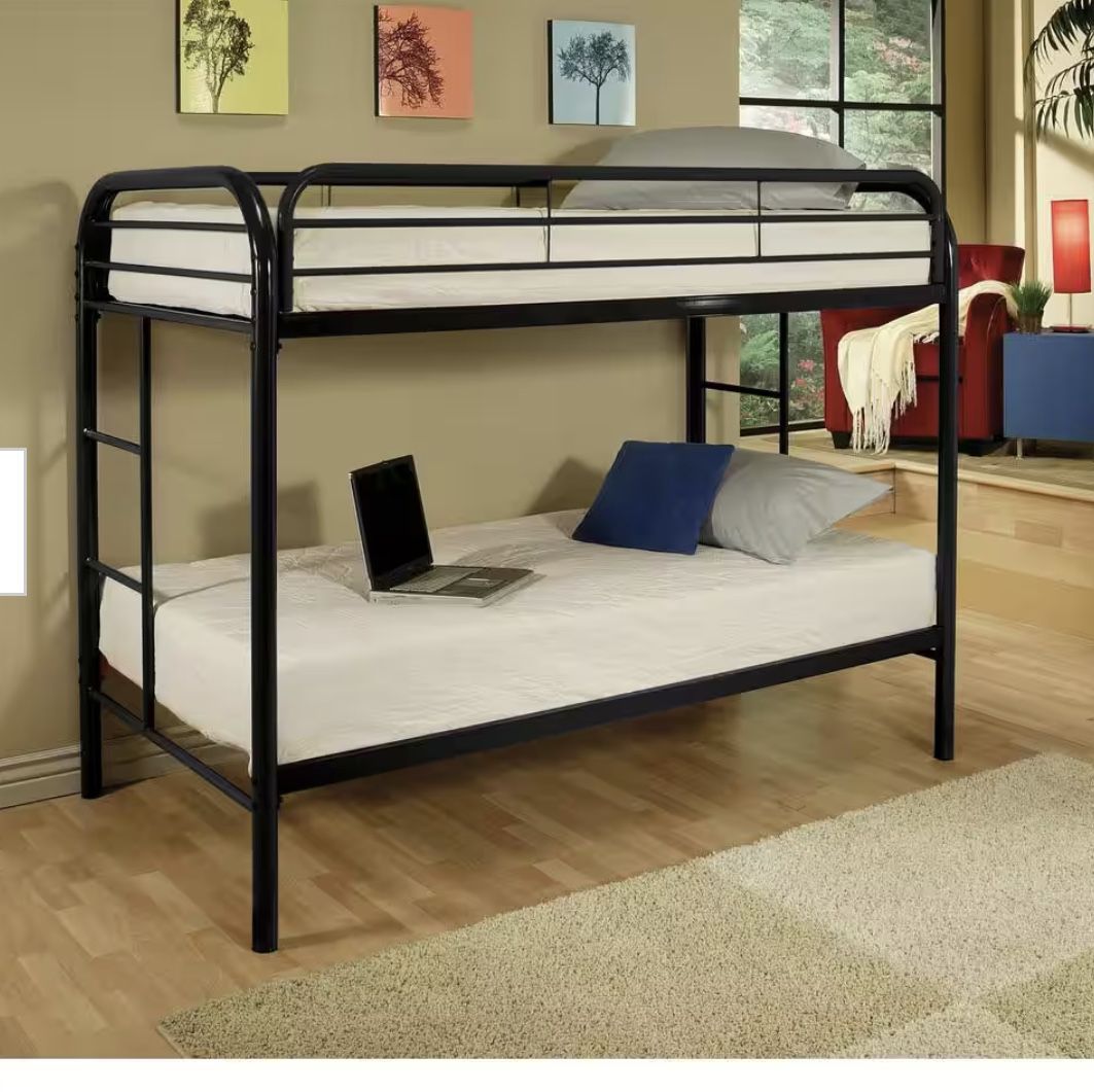 Twin over Twin Bunk Bed 