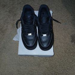 Air Force 1s Black