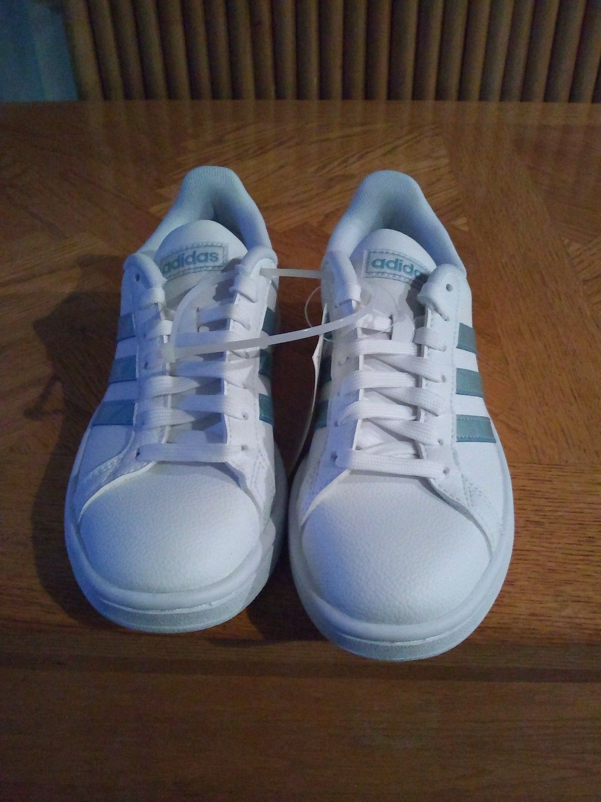 Adidas girl shoes