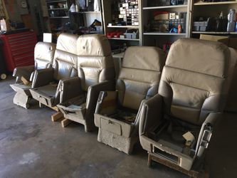 Aircraft seats